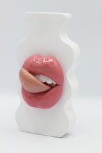 Load image into Gallery viewer, {MADE TO ORDER} WHITE DOUBLE SIDED WIGGLE VASE
